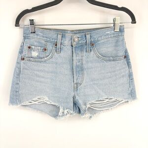 501 Original Fit High Rise Women’s Shorts Size 25 Cut Off Shorts Light Wash